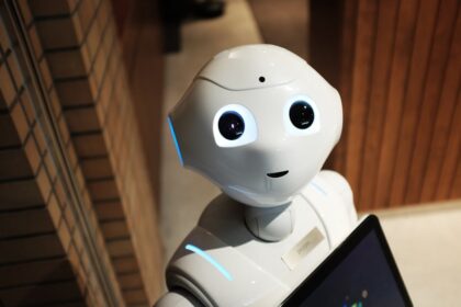 Humanoid robot factory China World Robot Conference - 中国ロボット業界の「本番」到来！「納品力」が問われる新時代へ