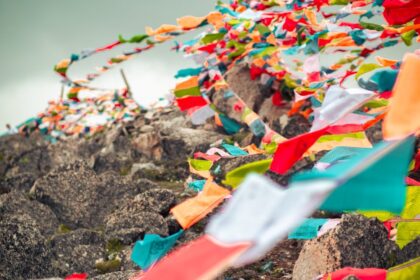 Solar panels China Wind turbines China - 中国新エネルギー最前線:多様な情報源から読み解く動向