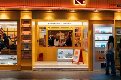 Xiaomi store - シャオミ、深圳に全国最大級の旗艦店と最新本社を開設！グローバル戦略の新たな拠点へ