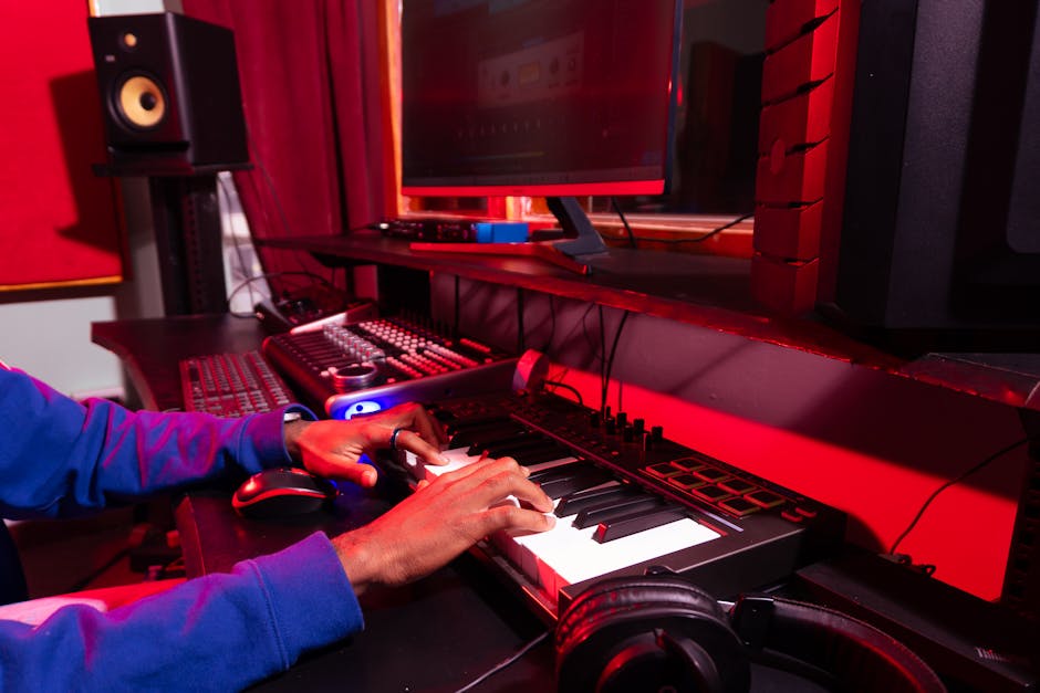 Game music composer Orchestral music production - ゲーム音楽がクラシックへの扉を開く？原神のHOYO-MiXが語る創造の秘訣