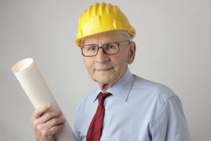 Evergrande construction site - 中国恒大債務問題、最大債権者が直面する重い一撃