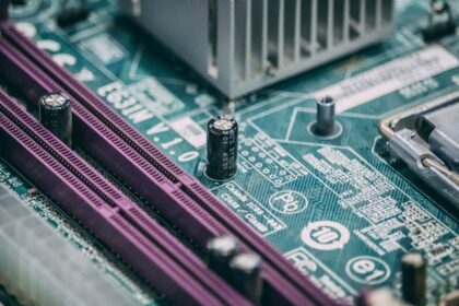 memory chip data center - 瀾起科技、CXL 3.1 MXCチップでメモリ革新を加速！