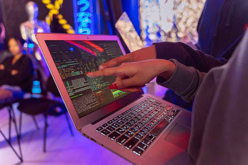 stressed game developer late night coding - ゲーム開発のシシュポスたち：終わらないコンテンツ更新の重圧