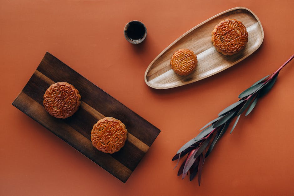 Giant mooncake E-commerce mooncake - 中国人気スーパーの「巨大月餅」、海外ECでまさかの転売！公式価格の5倍超に