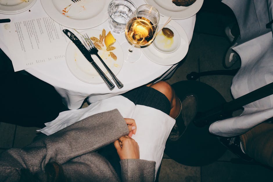 fake luxury social media fraud - 中国SNS「偽セレブ」生活の闇:数百円で豪華演出、潜む法的リスク