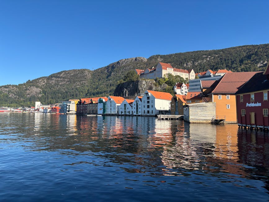 Tim Cook iPhone - Apple クックCEOが中国でライブ配信に登場！「iPhone Air」とeSIM本格導入の衝撃