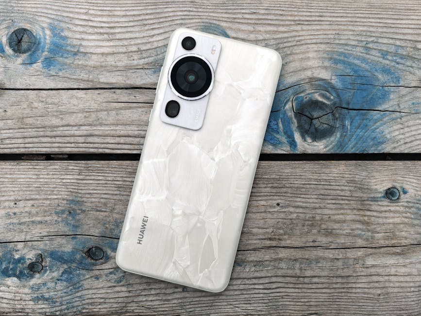 Huawei foldable smartphone folding smartphone - Huawei Mate X7が海外上陸！国内版より高価な最強折りたたみスマホの全貌