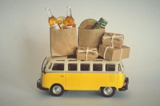 Pringles - 食品業界を揺るがす!「プリングルズ」の親会社、マースが買収完了