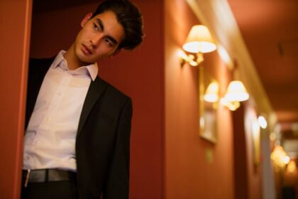 Chinese model contest - 中国モデルコンテストで不正疑惑！シングルマザーが語る真実