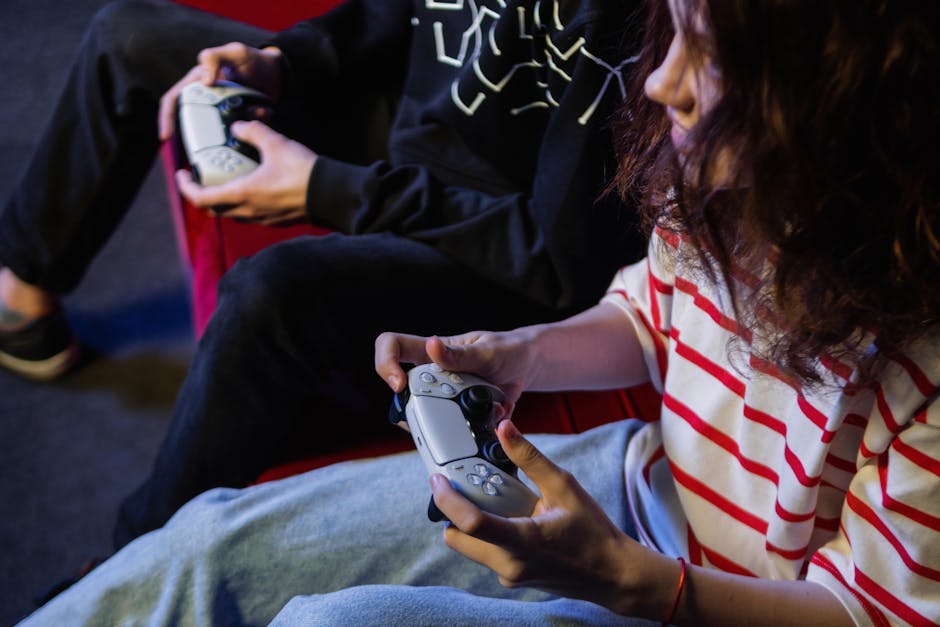 PlayStation controller, online multiplayer gaming - ソニーはなぜサービス型ゲームが苦手なのか？PSの苦闘と未来