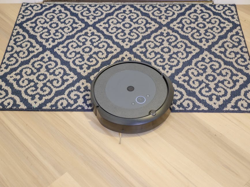 iRobot Roomba - ロボット掃除機「iRobot」まさかの転落!中国工場が買収