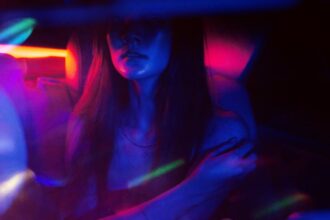 Xiaomi SU7 Ultra, purple electric car - Xiaomi SU7 Ultra、幻の「紫水結晶」カラー車が納車開始!雷軍CEOも絶賛の職人技