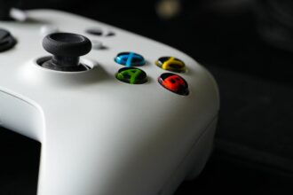 Xbox controller, Cloud gaming - Xboxクラウドゲームに新展開!広告視聴で無料プレイが可能に