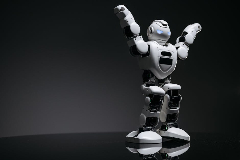 humanoid robot futuristic robot - テスラ、「Model S/X」生産終了！未来は人型ロボットへ