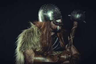 Dark fantasy warrior Grim fantasy landscape - 『No Rest for the Wicked』「悪意」の先に筆者が見た神ゲーの片鱗