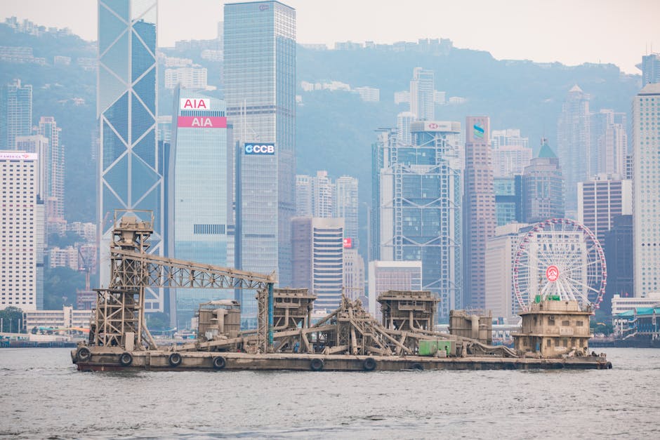 AI chip Hong Kong financial district - 中国AIチップ企業、香港上場！知られざるVCの10年戦略