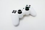 PlayStation controller Cloud gaming - ソニー新特許でゲーム容量激減！100GBが100MBに？