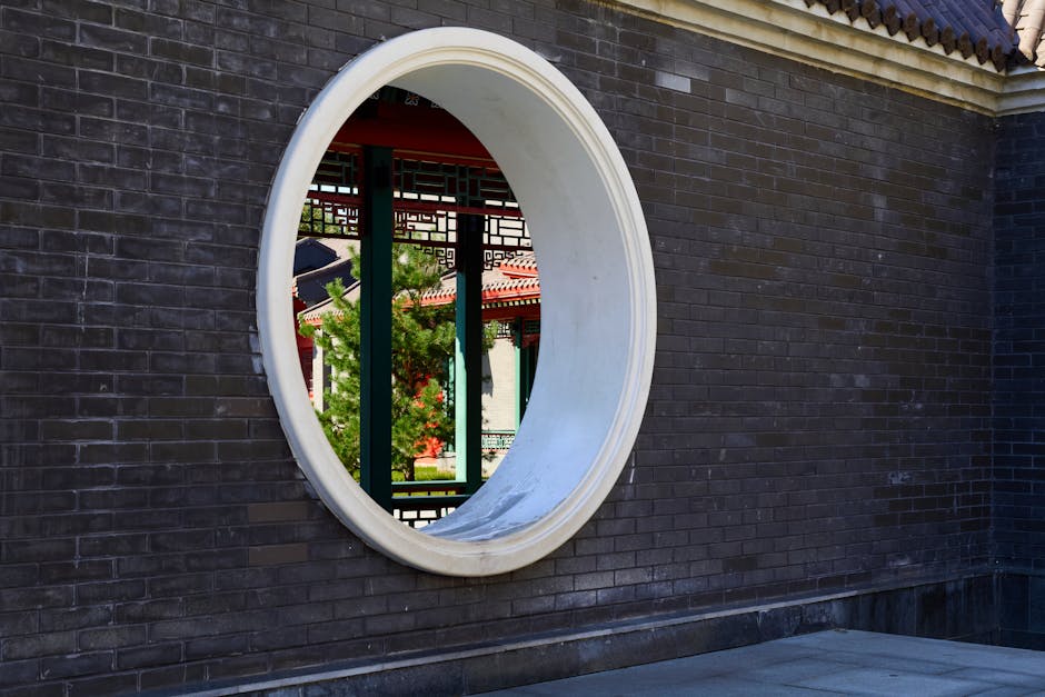 travel influencer China viral tourist destination China - 中国「バズる観光地」の熱狂は一瞬？短命化の裏側と持続への課題