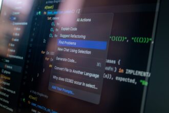 AI coding AI software development - AIがコードの半分を生成!GitHubレポートが示す開発者・キャリアの激変