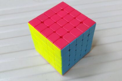 heist game puzzle game - Epic Games Storeで新作無料ゲーム続々!今週は謎解き、来週は強盗!?