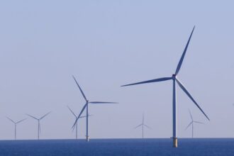 offshore wind farm, wind farm - 珠海港、中国全土で風力発電を拡大！陸上8拠点を統括し洋上も推進