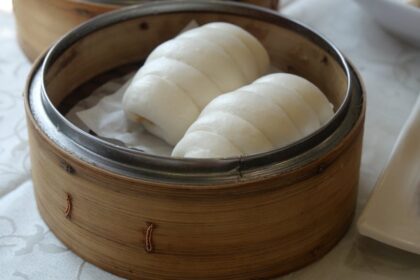 Artistic Chinese herbal bun Gourmet herbal mantou - 中国女子大生発！美しき「養生マントウ」が4個60万円で商業化へ