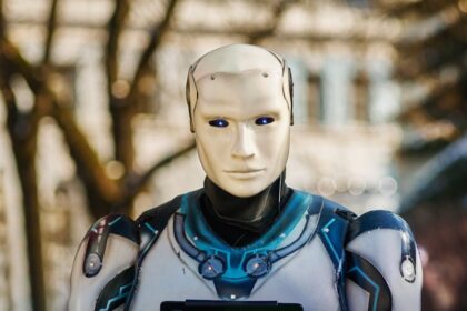humanoid robot, artificial intelligence brain - AIとロボットが拓く未来：人類の相棒か、それとも代替者か？