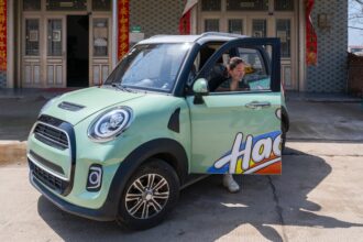 Xpeng car Electric vehicle rebranding - 小鵬汽車が「改名」発表?戦略転換でEV市場に新風か