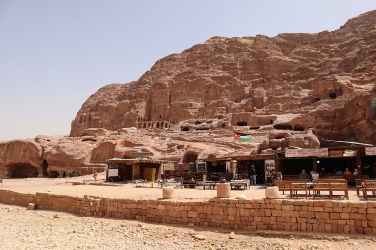 Red Desert, Open World - 「レッド・デザート」全トロフィー流出！探索の深淵が明らかに？