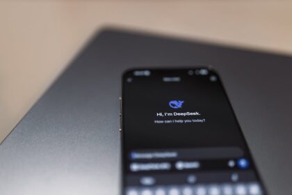 AI powered e-commerce AI shopping assistant - AIがEコマースを再定義！アリババの「Agentic Commerce」戦略とは？