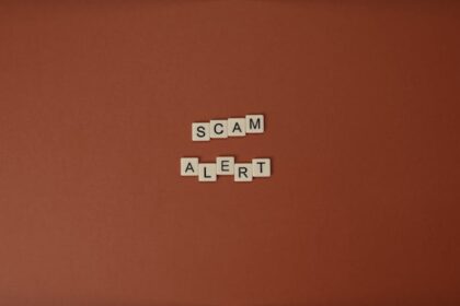 gaming security alert anime game error - 人気二次元ゲームのパッチにまさかの「ウイルス疑惑」？！