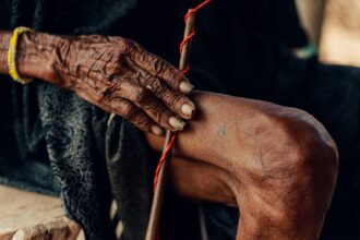 string and stick - 小島秀夫と安部公房：『デススト』に隠された「紐と棒」の衝撃的真実