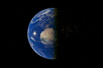 Earth night view from space Aurora from space - NASAアルテミス2号、史上最も美しい地球夜景を撮影！オーロラと大気光が織りなす宇宙の芸術