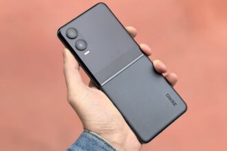 Foldable iPhone Apple folding phone - Apple、初の折りたたみiPhoneを9月投入か? iPhone 18 Proと同時発表、価格は2000ドル超の衝撃!