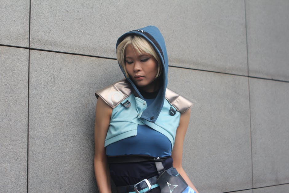 Overwatch Tracer game character design - 『オーバーウォッチ』トレーサーの“お尻弱体化”疑惑に元総監督が言及！真相は？