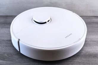 robot vacuum cleaner Xiaomi smartphone - 中国テック最前線!eSIM新機能、ロボット掃除機、Xiaomi 2nmスマホ
