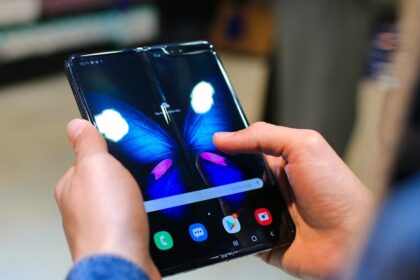 folding smartphone - Vivo X Fold6がDimensity 9500と2億画素カメラ搭載か？折りたたみスマホの新星、スペック詳細リーク！