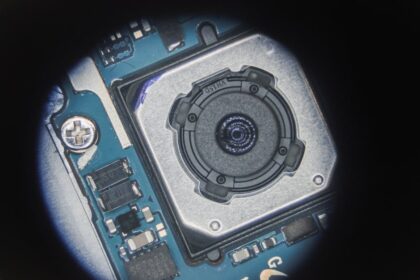 AI chip, optical communication module - 中国AI市場を牽引！中際旭創が時価総額1兆元突破