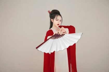 romantic mobile game chinese historical game character - 中国女性向けゲーム「代号鳶」が大復活！3年越しの「裏切り」が引き起こす熱狂