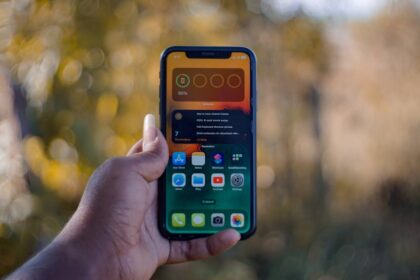 large smartphone long battery life phone - Redmi、7インチ級巨大スマホ開発中か?超大容量バッテリー搭載の噂