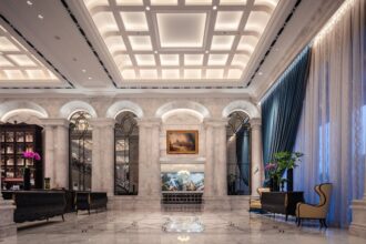 Chinese luxury hotel Grand hotel lobby - 中国恒大の豪華ホテル、国有企業が破格の半額以下で落札！