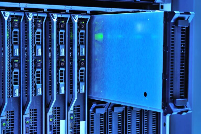 Data center AI server - バイトダンス、AIインフラに10兆円超投資！世界覇権を狙う