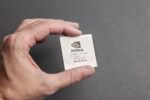 AI chip semiconductor chip - Arm、2026会計年度売上高20%超成長！AI牽引で過去最高益を更新