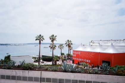 Cannes Film Festival Red carpet celebrity - スペイン人気女優エステル・エクスポシート、カンヌで顔面激変か？整形疑惑に衝撃の声
