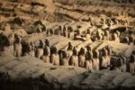 Archaeological excavation site Ancient Chinese artifacts - 中国5000年の謎を解く鍵！鄭家溝遺跡が示す「多元一体」文明の起源