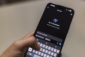 iPhone AI camera Siri app interface - iOS 27でSiriが独立アプリに！Apple AIでカメラ機能も大幅進化か