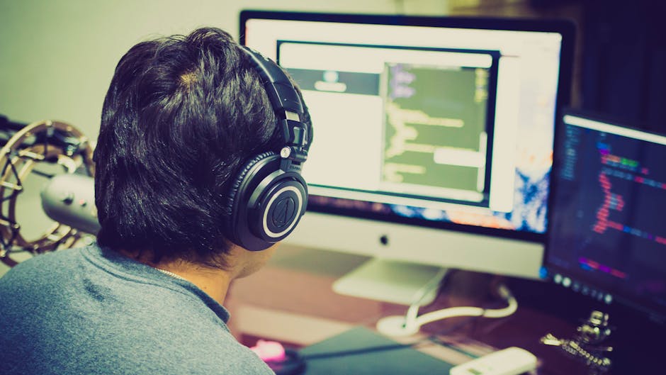 Indie game developer Game development coding - 『以撒の結合』から新作へ:ローグライク開拓者の苦悩と挑戦