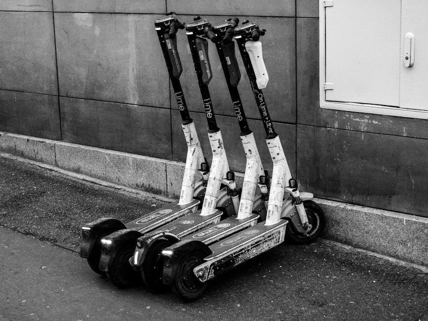 futuristic electric scooter - JIHOO AE3 Pro電動スクーター登場！スマート機能と高コスパ