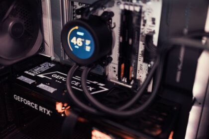 Custom game engine Game development workstation - Unreal全盛時代に挑む！中堅ゲームスタジオが自社エンジンで作品を創り続ける哲学