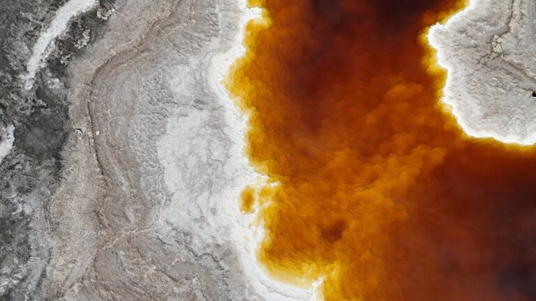 Critical minerals China - 中国、重要鉱物31種で世界首位に！産業の生命線を握る資源戦略